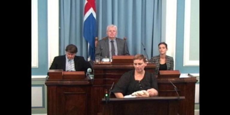 une députée allaite son bébé en Islande