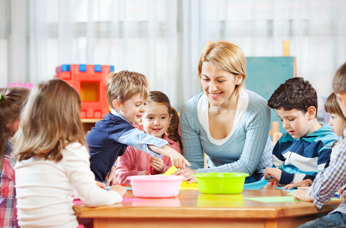 Garde Enfant à Domicile